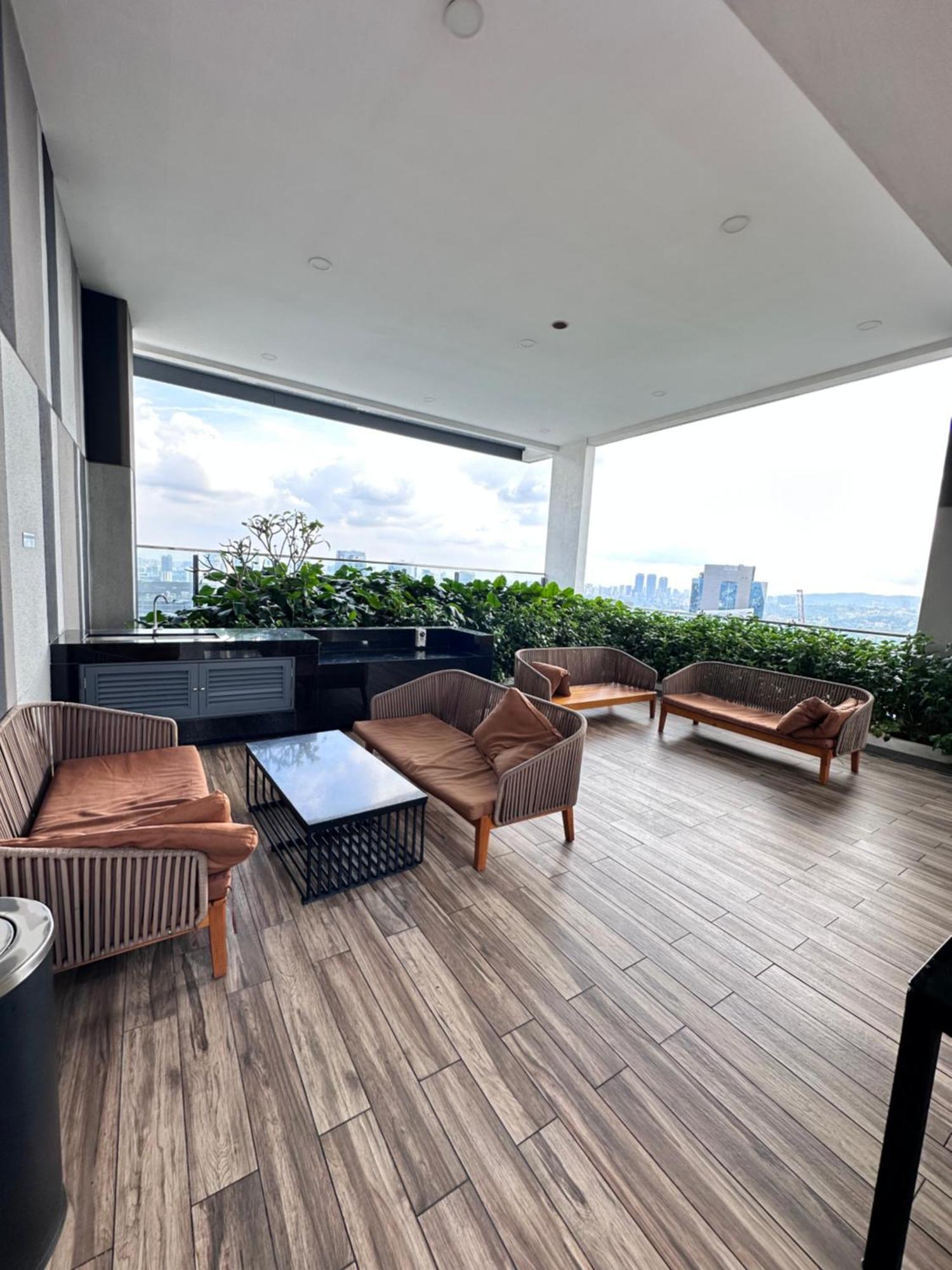 The Luxe Infinitum Klcc By Sahara Appartement Kuala Lumpur Buitenkant foto