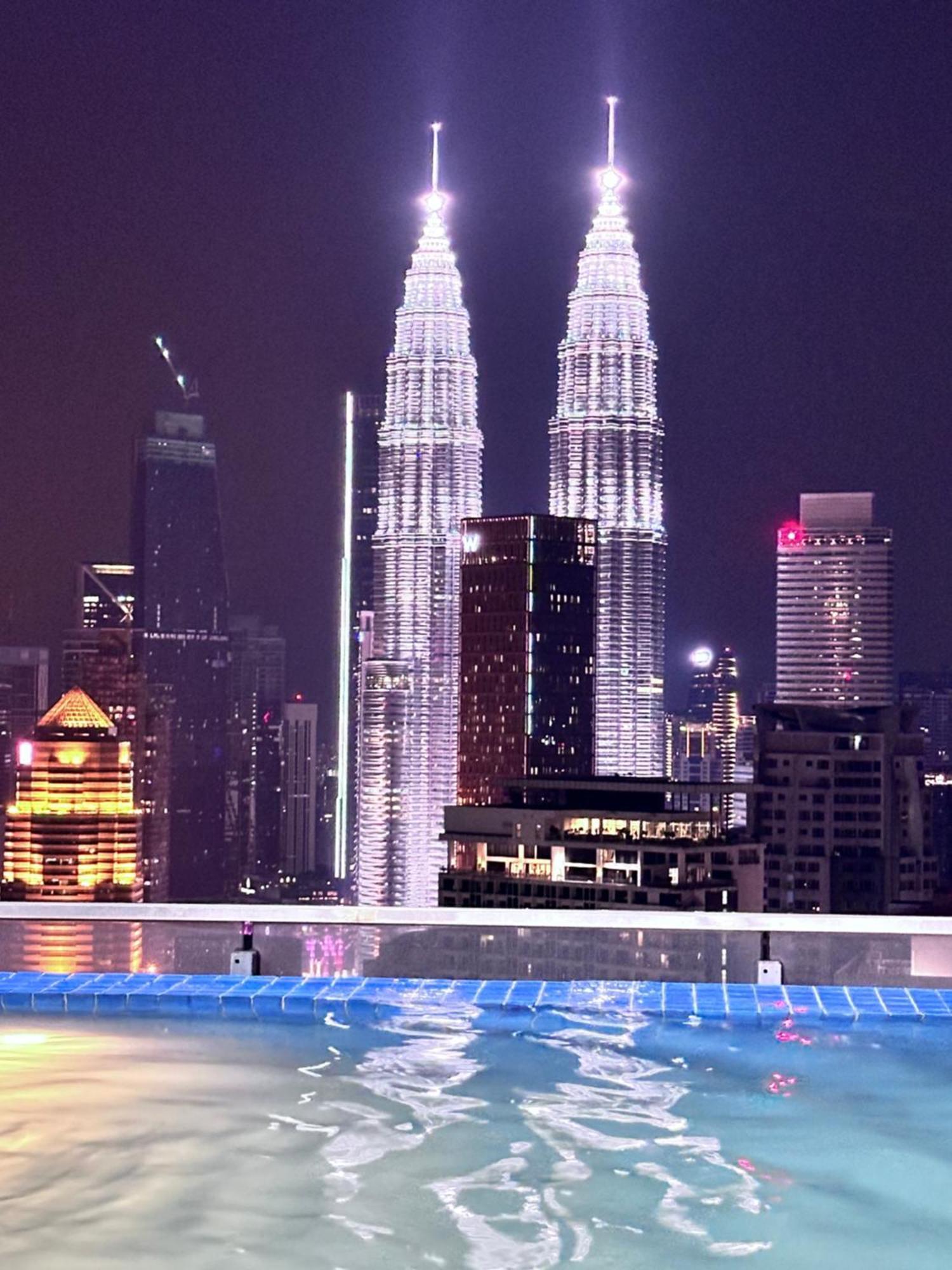 The Luxe Infinitum Klcc By Sahara Appartement Kuala Lumpur Buitenkant foto