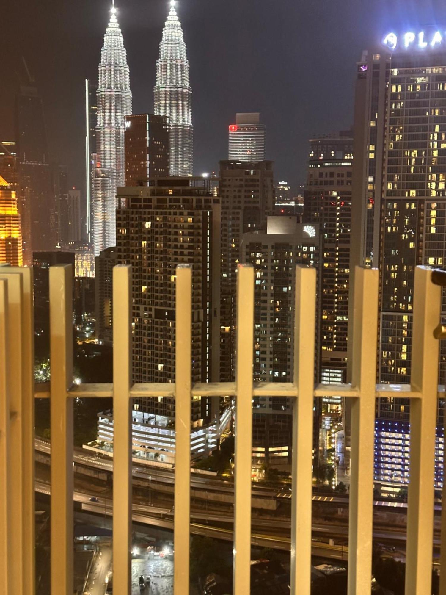 The Luxe Infinitum Klcc By Sahara Appartement Kuala Lumpur Buitenkant foto