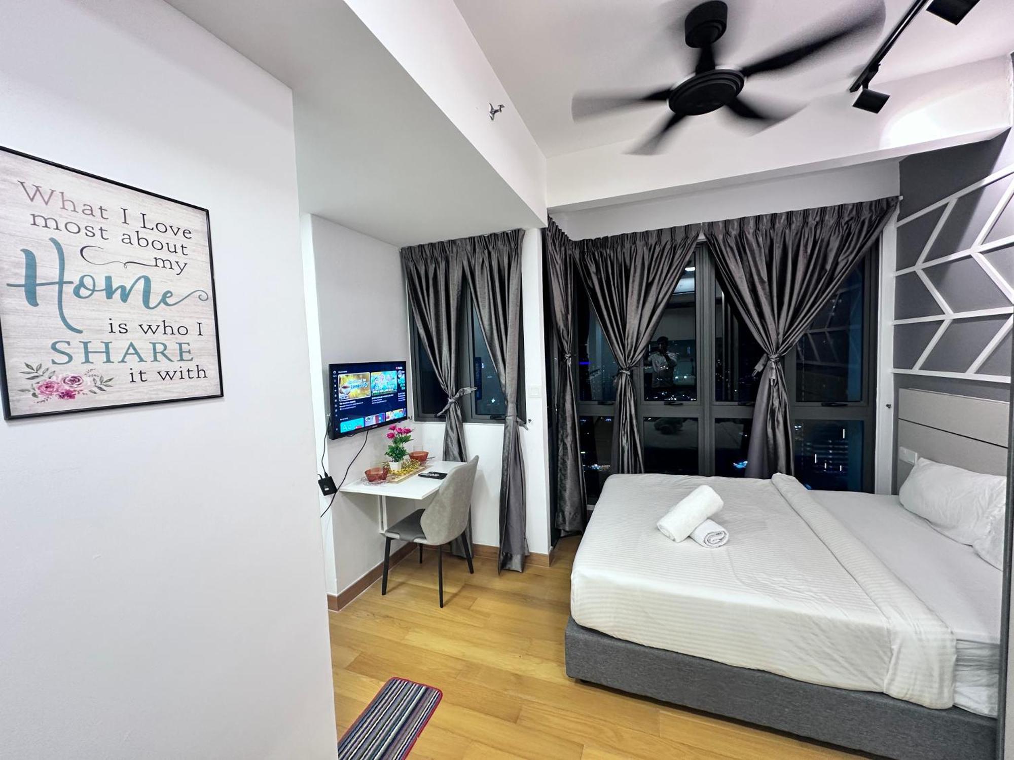The Luxe Infinitum Klcc By Sahara Appartement Kuala Lumpur Buitenkant foto