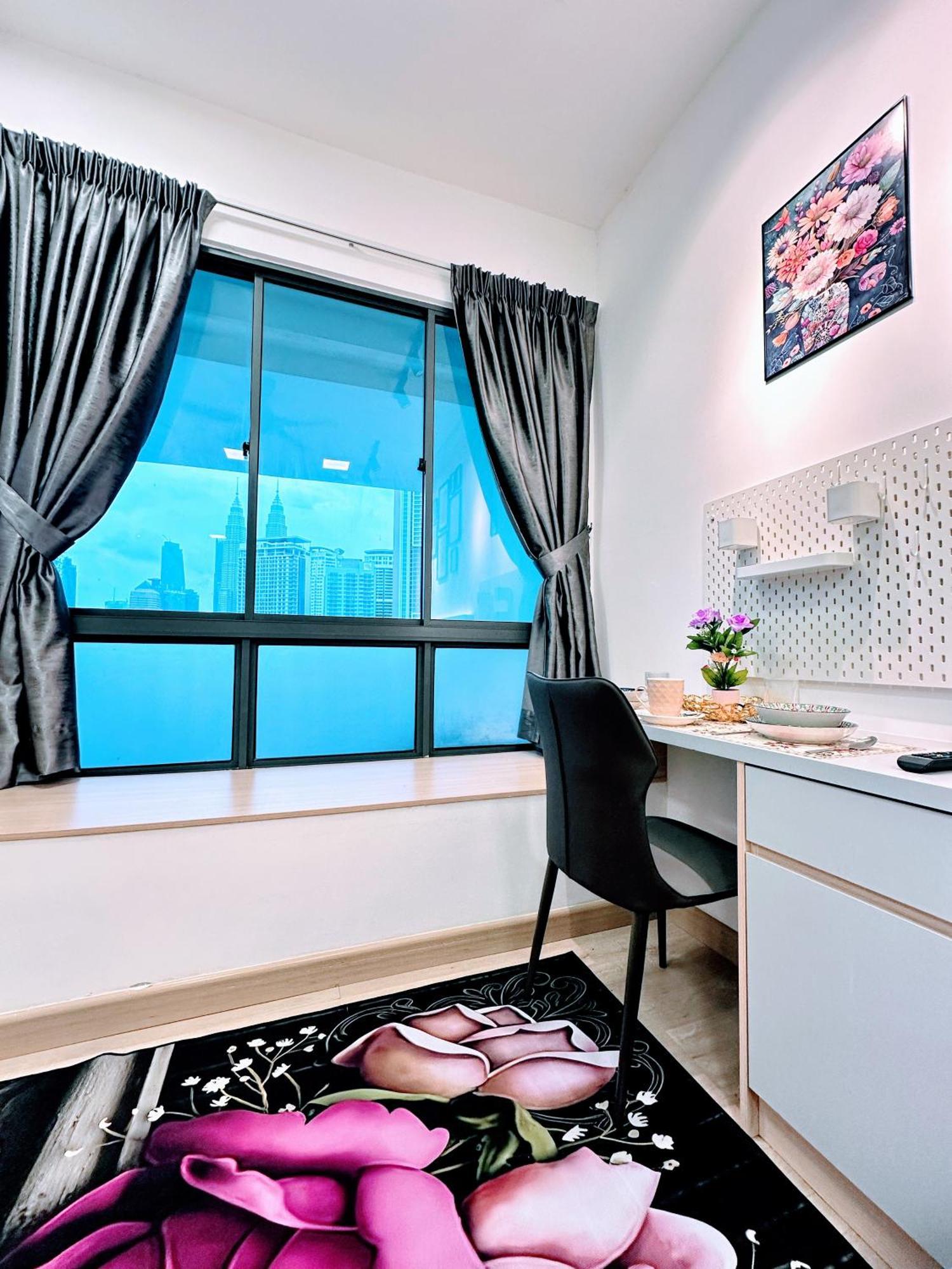The Luxe Infinitum Klcc By Sahara Appartement Kuala Lumpur Buitenkant foto